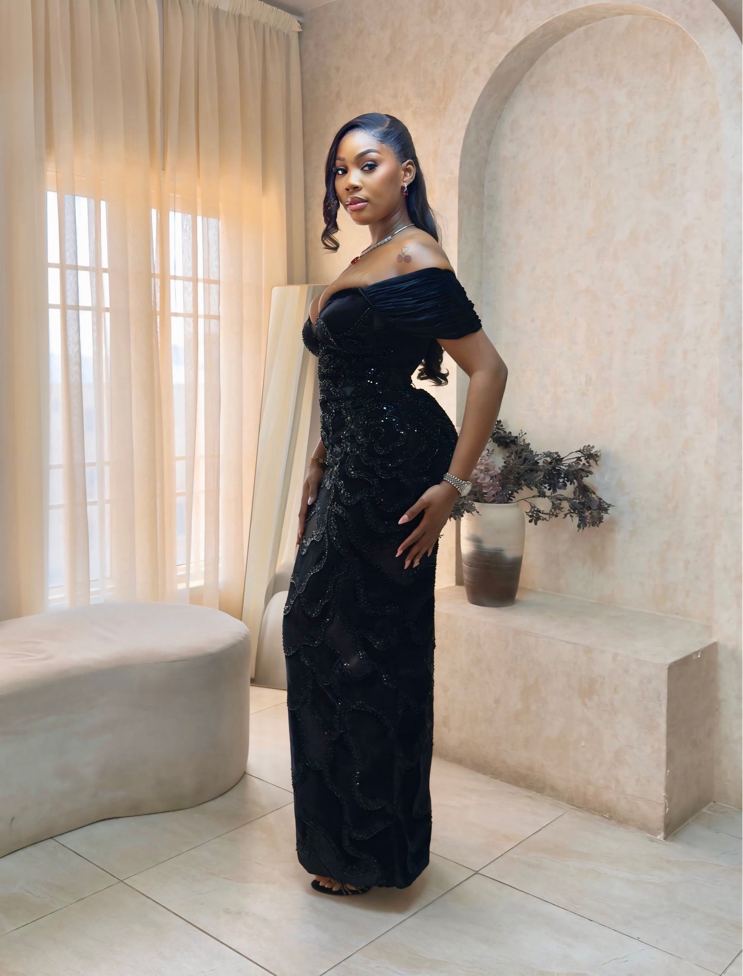 The Elara dress maxi